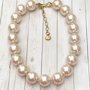 Gorgeous Big Chunky Pearl Necklace Adjustable